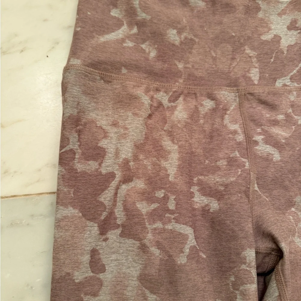 Vuori Womens Clean Rose Pink High Rise Elevation Legging 24” Gym Stretch -Size S - Picture 6 of 8